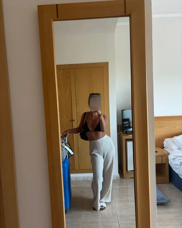 Capucine - Image 2